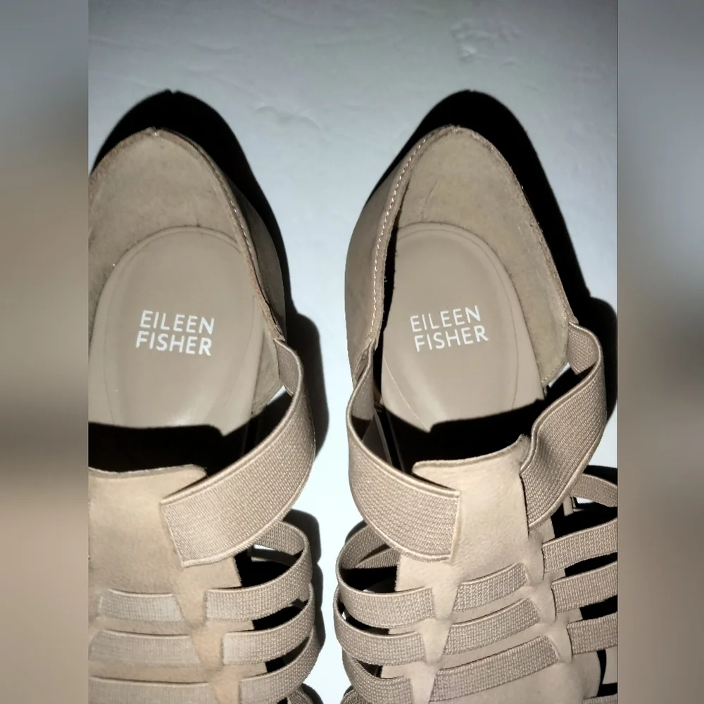 Eileen Fisher (Size 6) Nude Rato Strappy  Comfort Slipon Casual Open Toe Sandals